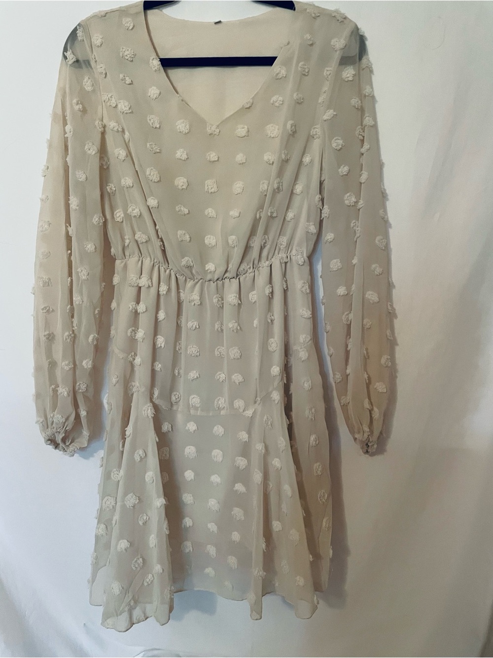 Women's Cream Textured Mini Dress - Chic V-Neck Long Sleeve